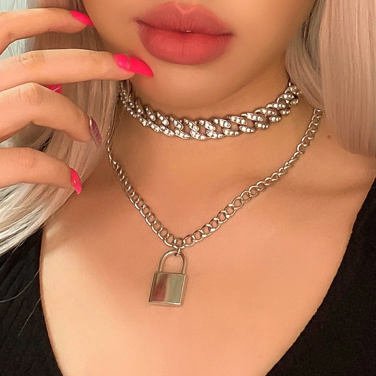 

2 PCS/Set Rhinestone Chunky Thick Link Chain Necklace for Women Gold Color Padlock Couple Pendants On Neck Fashion Jewelry Gifts