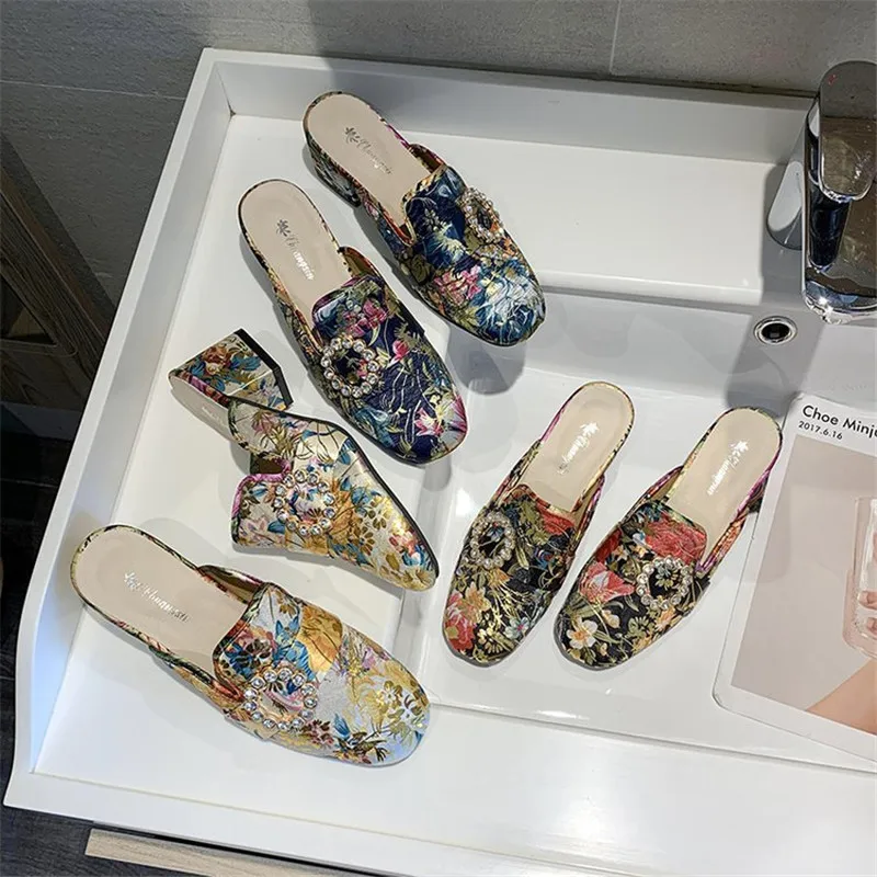 

OIMG Retro Square Heel Women Slippers Flower Embroider Summer Shoes Fashion Thick Sole Slides Comfortable Girls Slippers