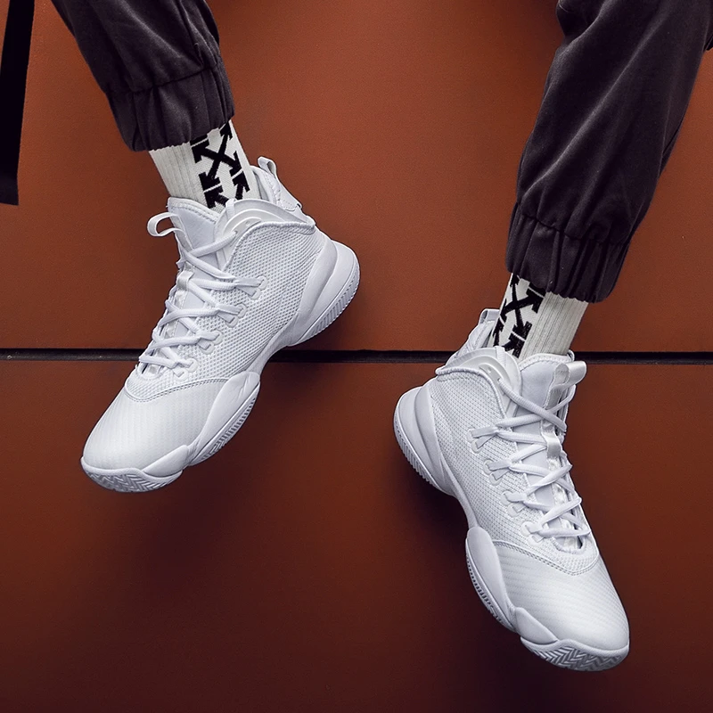 

Summer Breathable Basketball Shoes High Top Cushioning Basketball Sneakers Men Non-Slip Outdoor Sport Shoes for Athletic