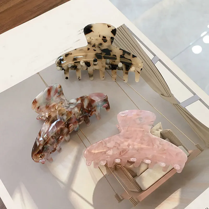 

Korean Acrylic Women Hair Claws Crab Clamps Charm Solid Color Leopard Lady Hair Clips Retro Hair Styling Tool Make up Hairdress