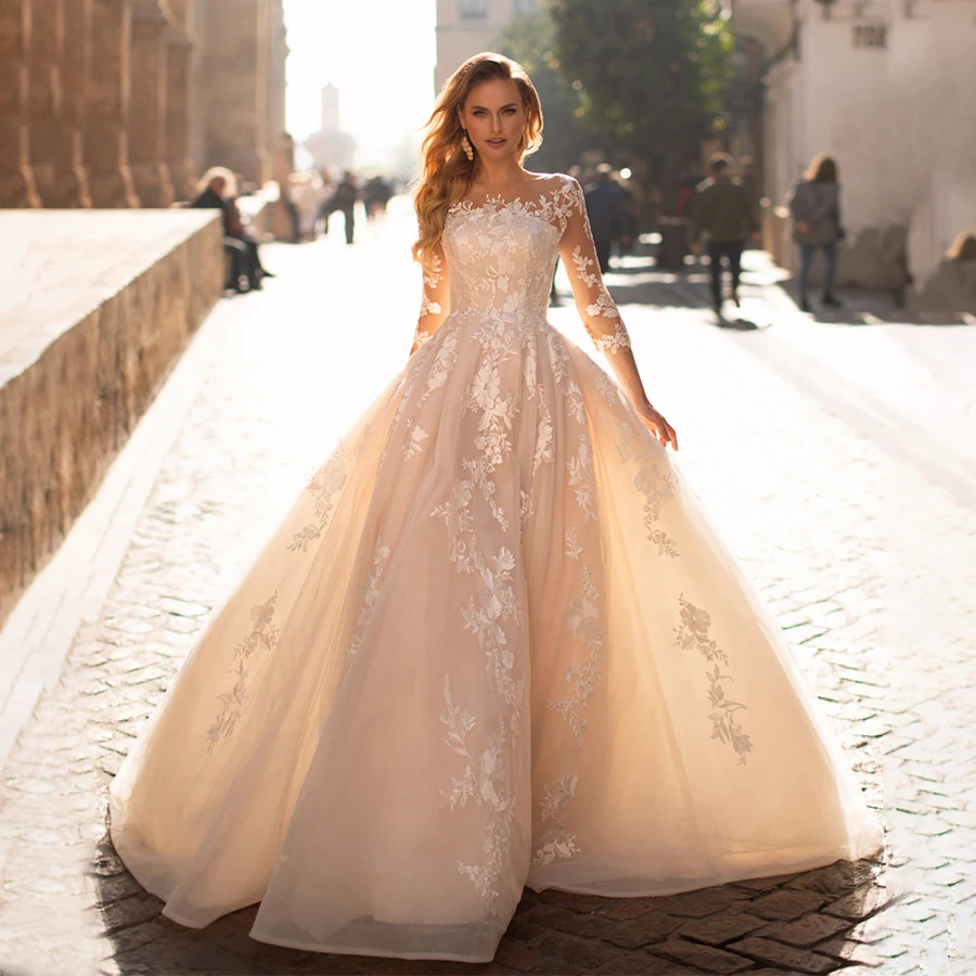 

See Through Applique Lace 3/4 Sleeves Ball Gowns Wedding Dress Lace Up Wedding Dress robe de mariee manche longue Bridal Gown