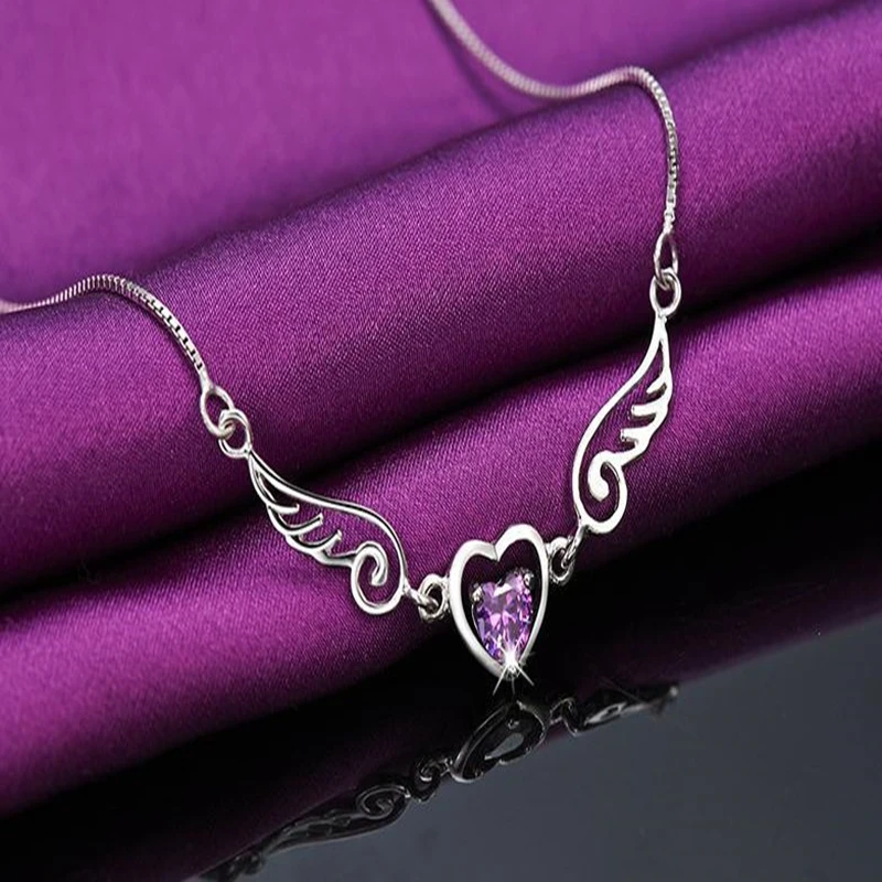

Dream Angel's Love Wings Love Heart Necklace Sweater Chain Girl Gift
