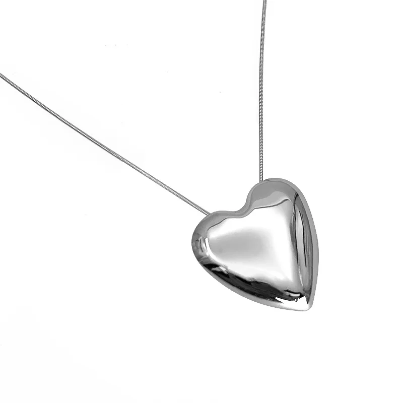 

South Korea East Gate fashion simple love snake Bone Necklace personality net red with temperament Necklace Fashion