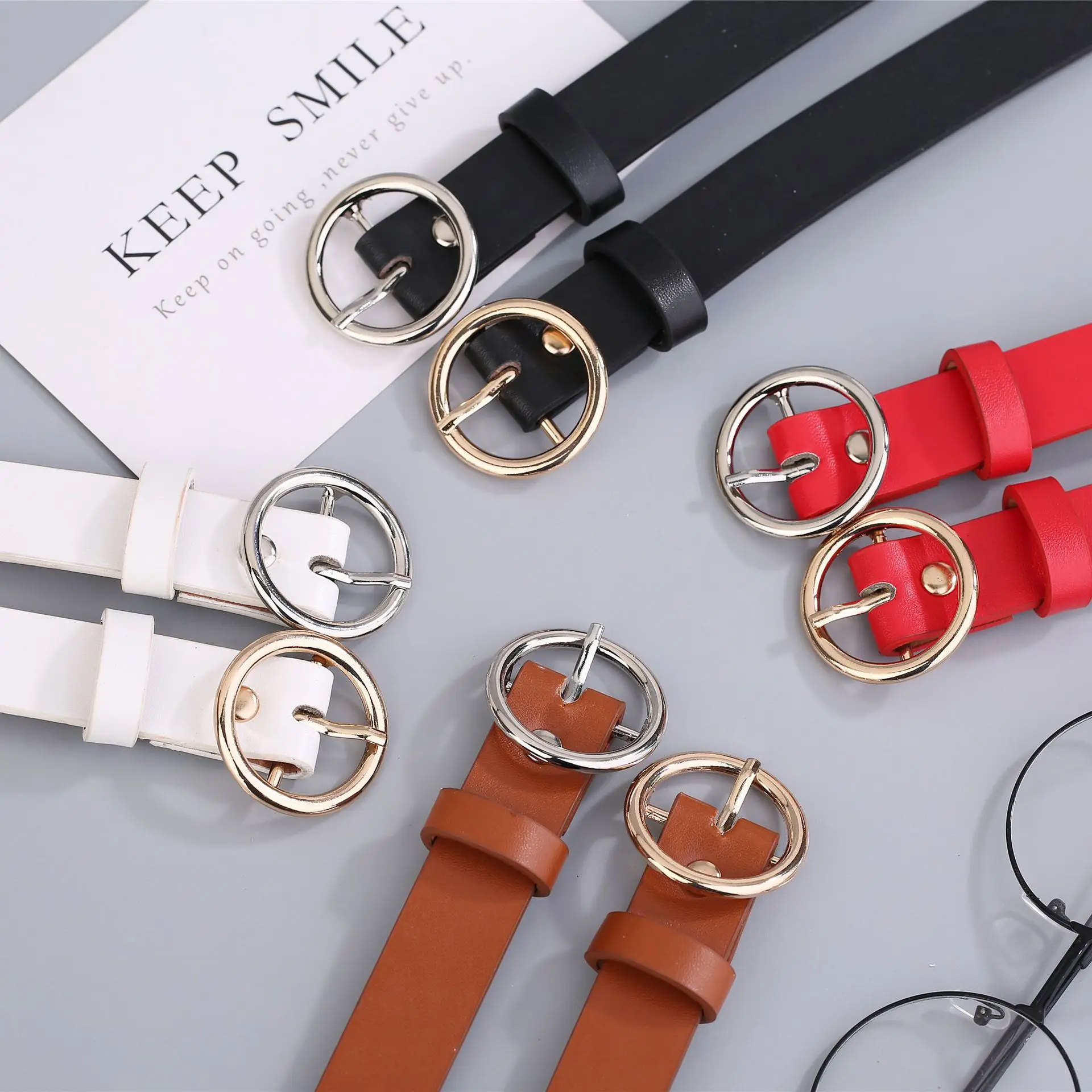 Ремень с круглой пряжкой Женский широкий черный простые корейский кольцо в стиле