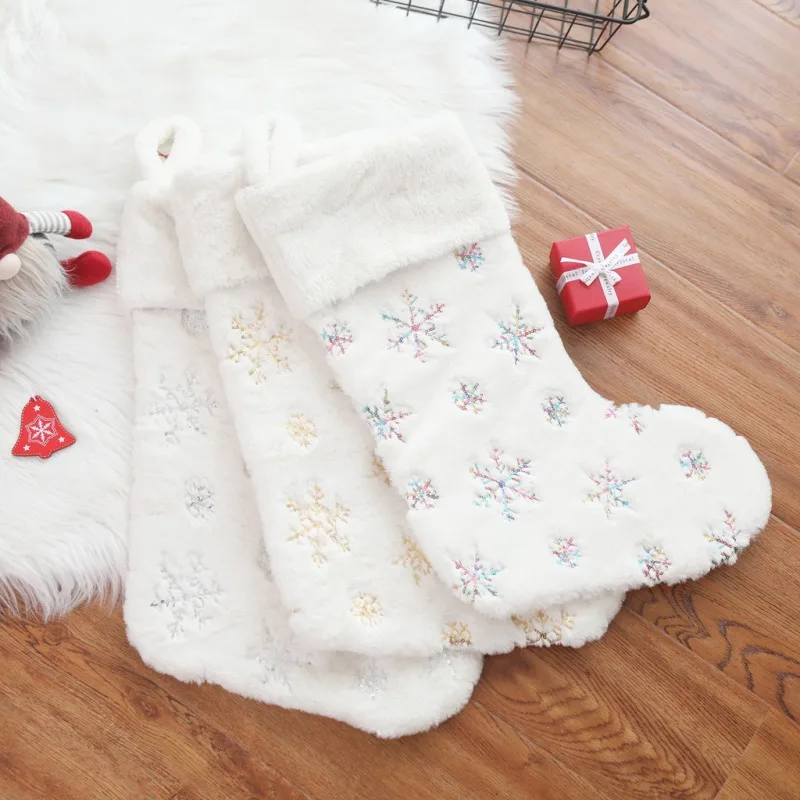 Snowflakes Embroidered White Plush Christmas Stockings Candy Socks Gifts Bag With Hanging Loops Xmas Tree Fireplace Decorations | Дом и сад