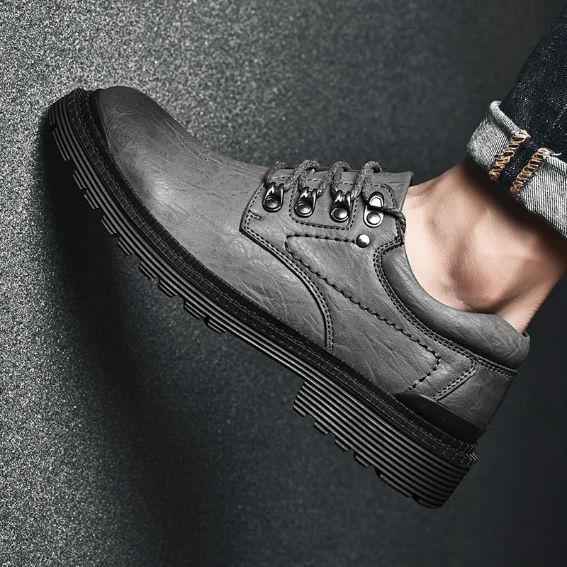 

Genuine Leather Loafers Men Shoes lace up Men's oxfords For Men Casual Shoes outdoor breathable Moccasins Men Flats Footwear