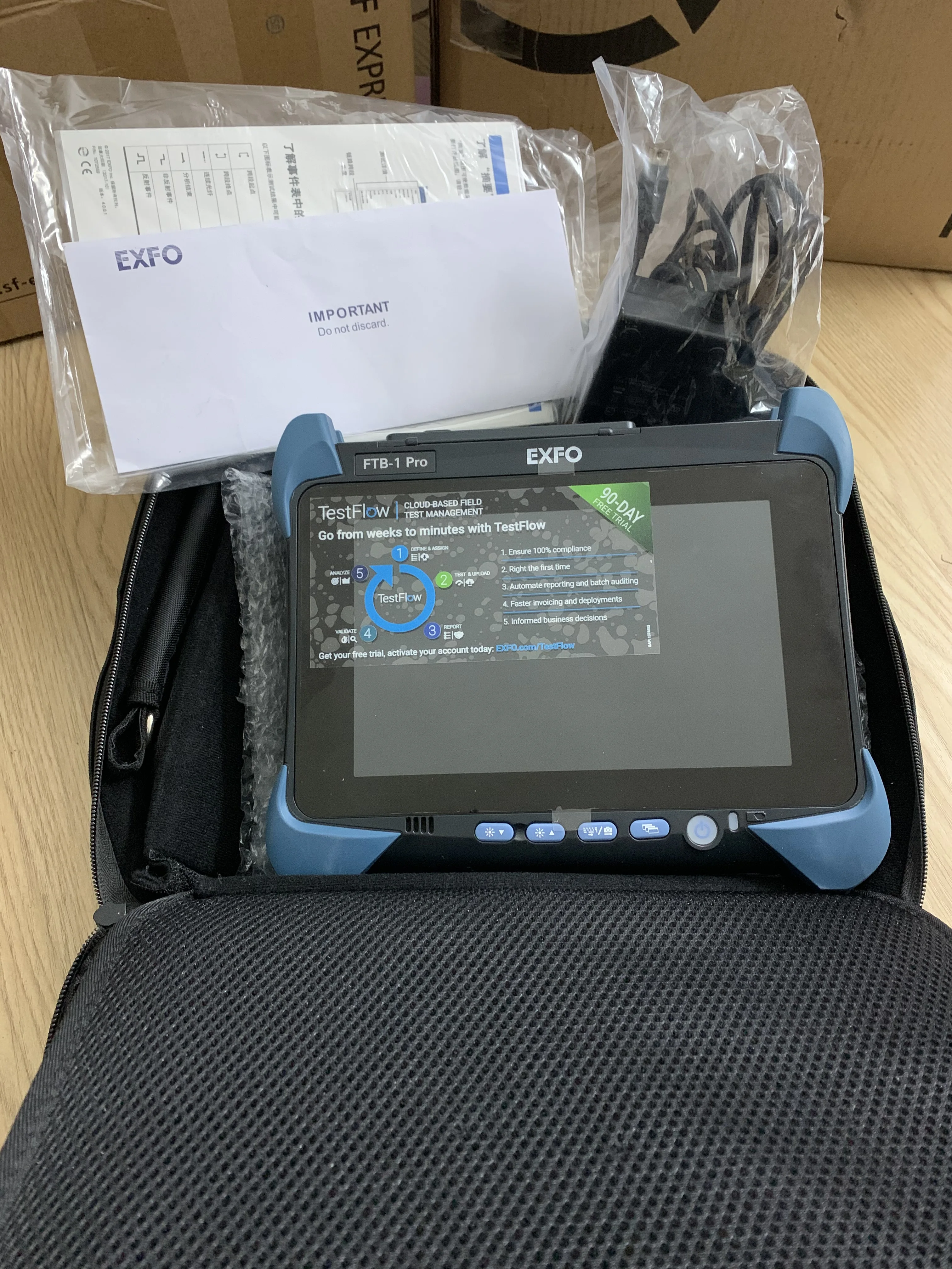 EXFO FTB-1 v2 PRO платформа с фотомодулем SM OTDR 1310/Нм динамический диапазон дБ