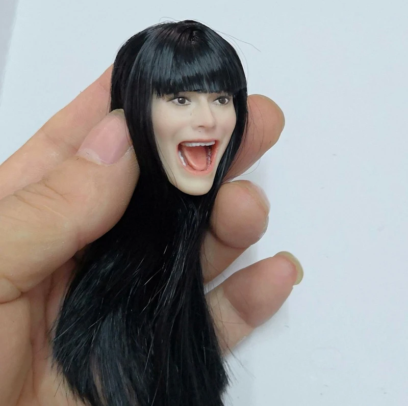 

In Stock 1/6 Scale Female Europe Girl Black/Blond Hair Head Sculpture Scream Version Fit 12" Action Figure Body