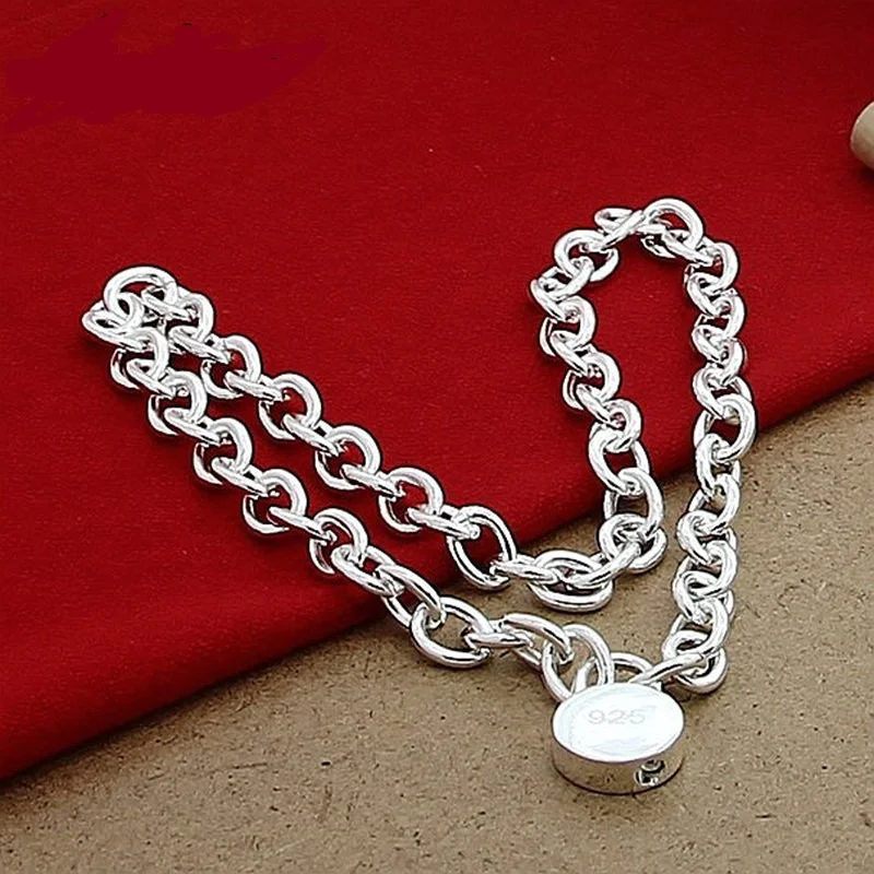 

Pendant, necklace and fashionable necklace style
