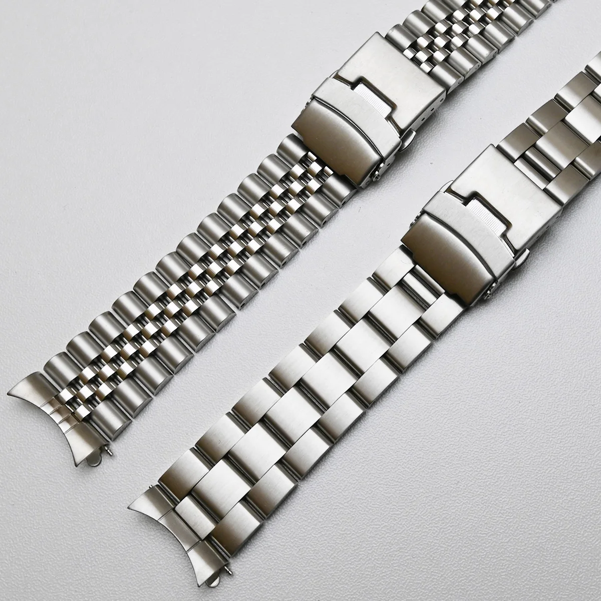 

Stainless Steel Watchband Curved End Strap SKX009 20mm 22mm Fold Buckle Clasp Wrist Belt Bracelet Silver Black For Tissot Seiko