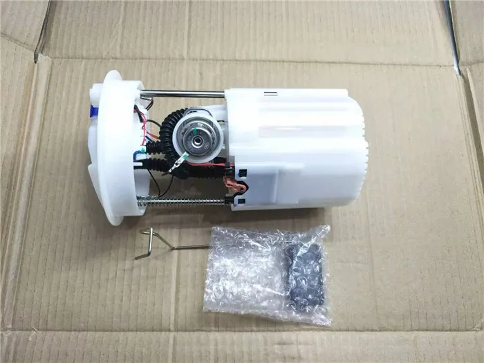 Топливный насос в сборе для VOLVO C30 S40 2 4 4N519H307KG 31261510|Топливные насосы| |
