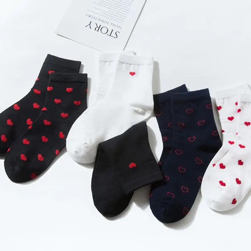 

5 Pairs Korean Womens Cotton Crew Socks Sweet Love Heart Print Harajuku Hosiery
