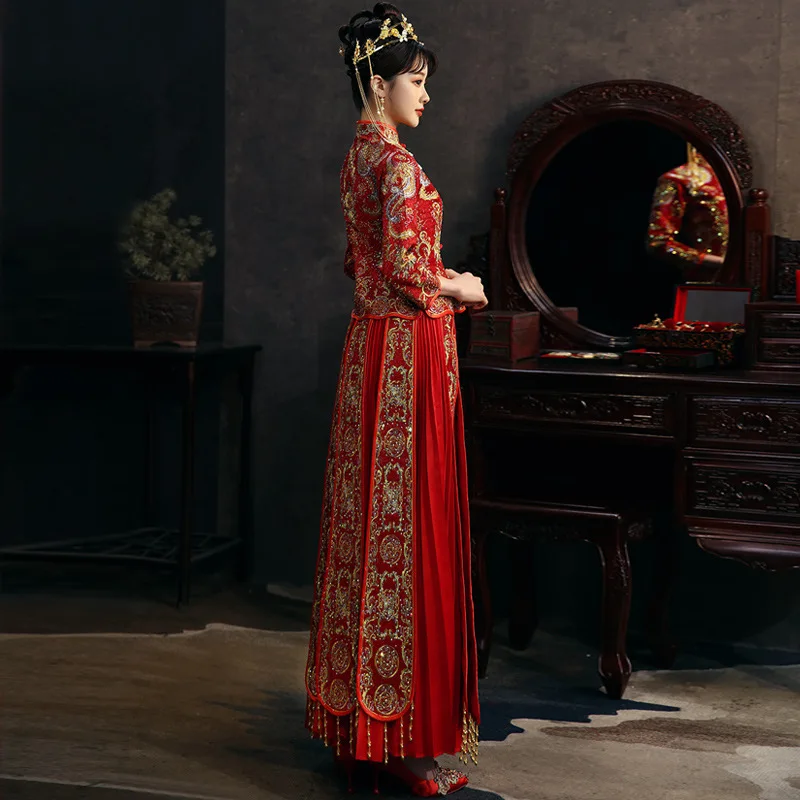 

Exquisite Embroidery Bride Costume Cheongsam Chinese Style Wedding Dress Oriental Marriage Set Chinese Women Toast Clothing
