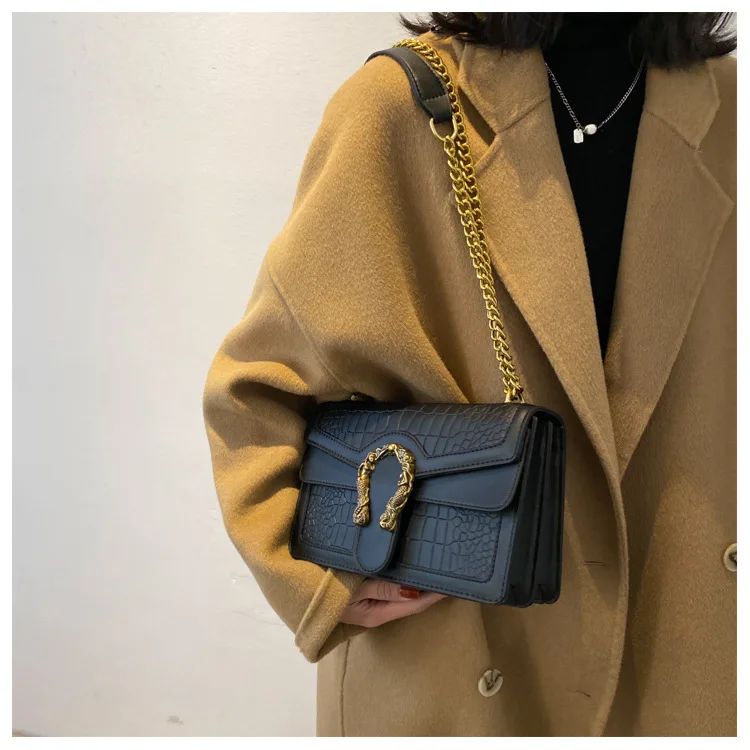 

2021 New Women's Bag European and American Retro One Shoulder Bag with Straddle Chain Bag