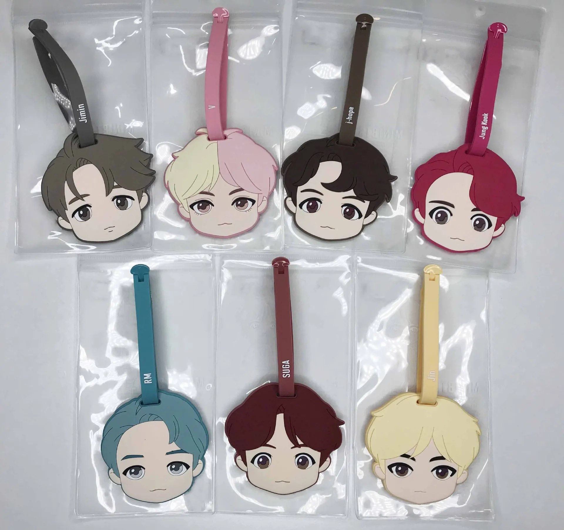 

KPOP Cartoon Cute House Of Bangtan Boys PVC Soft Glue Boarding Pass Luggage Tag Tag Flash Q Version Silicone Cartoon Wholesale