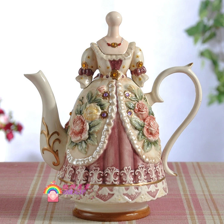 Nobility Beauty Dress Coffee Pot Ceramic Teapot Drinkware Royal Wedding Party Tools Tea Pot Set 1300ml