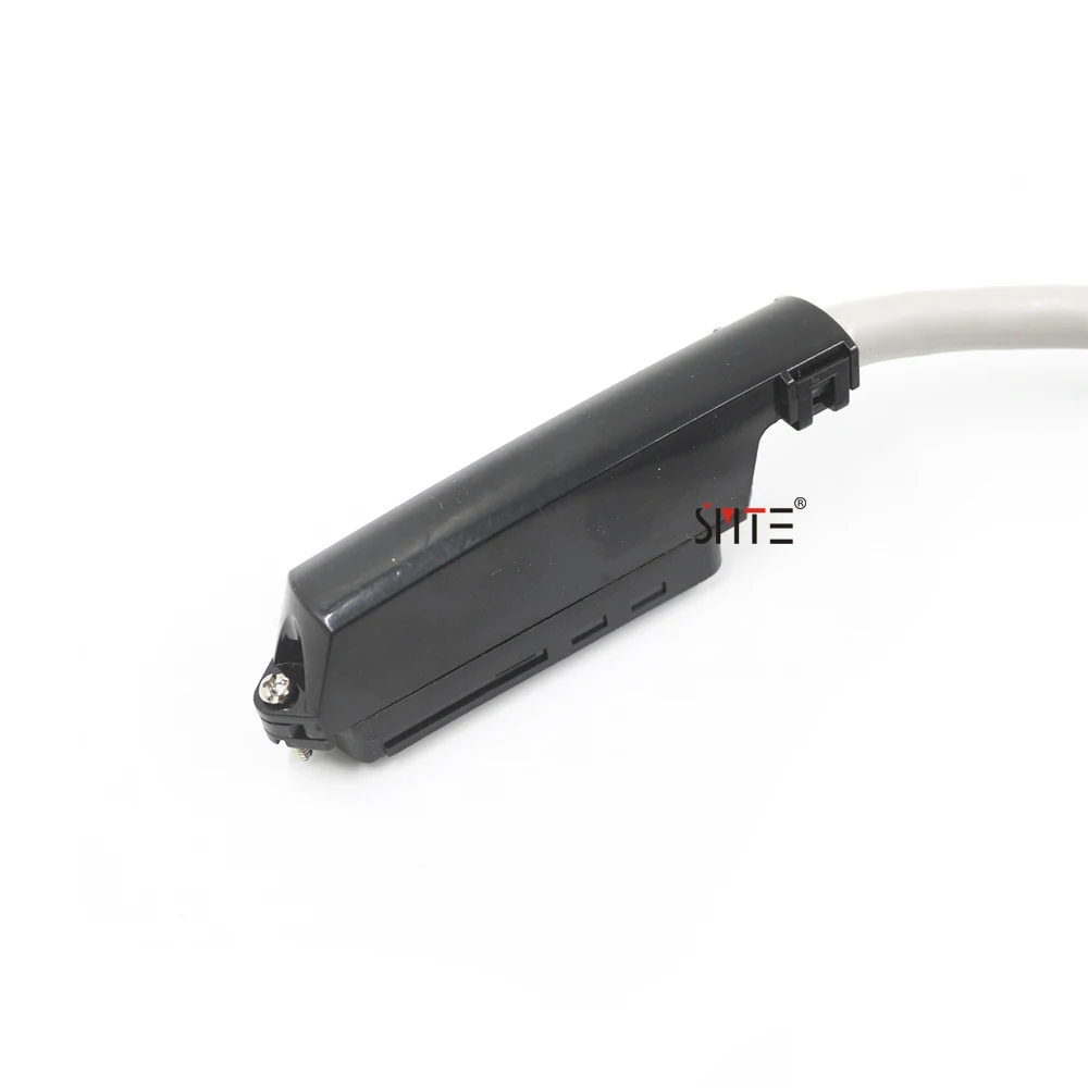 25-Парный кабель Telco с амфенолом CAT3 DSLAM 90 градусов 50Pin RJ21 Папа-Блант (открыть) для CISCO