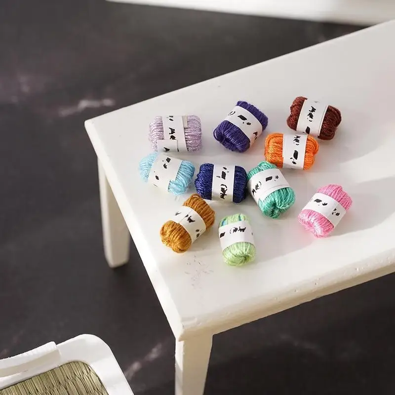 

1:12dollhouse Doll House/ob11/mini Decoration Living Yarn [a Of 10 Balls] Set Colorful Room Y8J1