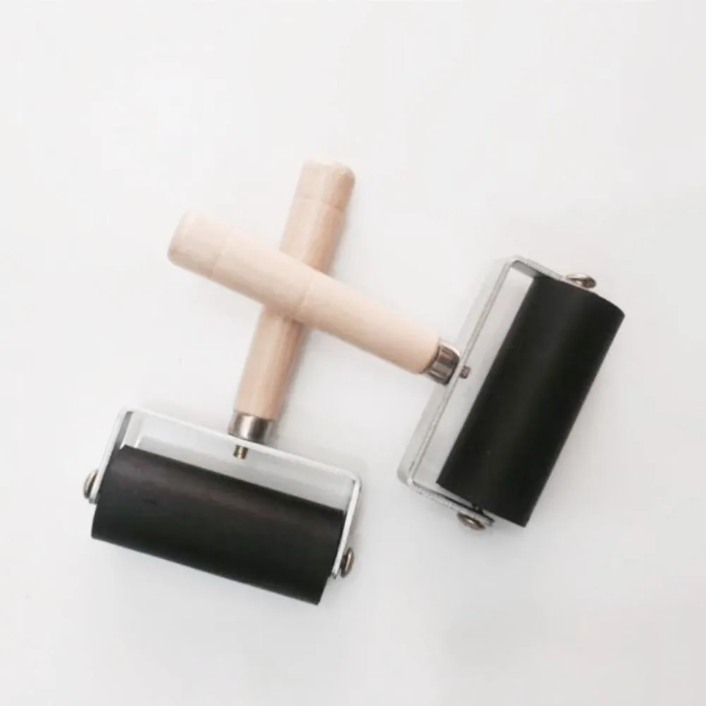 

Rubber Roller Brayer with Wooden Handle Ink Roller for Printing Scrapbooks Wallpapers Stamping