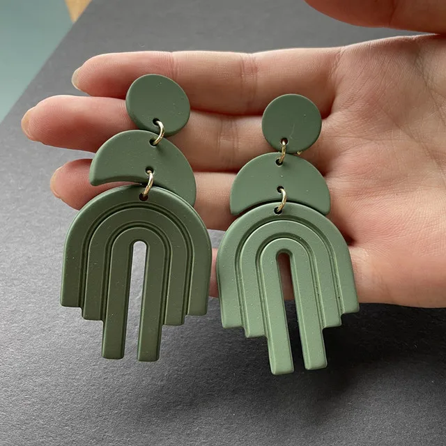 Модные Разноцветные геометрические акриловые висячие серьги AOMU в ретро-стиле