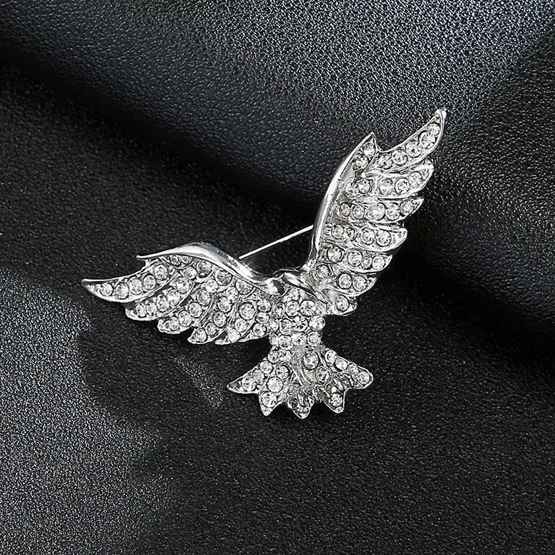 

Trendy Female Rainbow Crystal Brooch Cute Star Tree Crown Elk Jewelry Brooches For Women Charm Zircon Pin Dress Coat Accessories