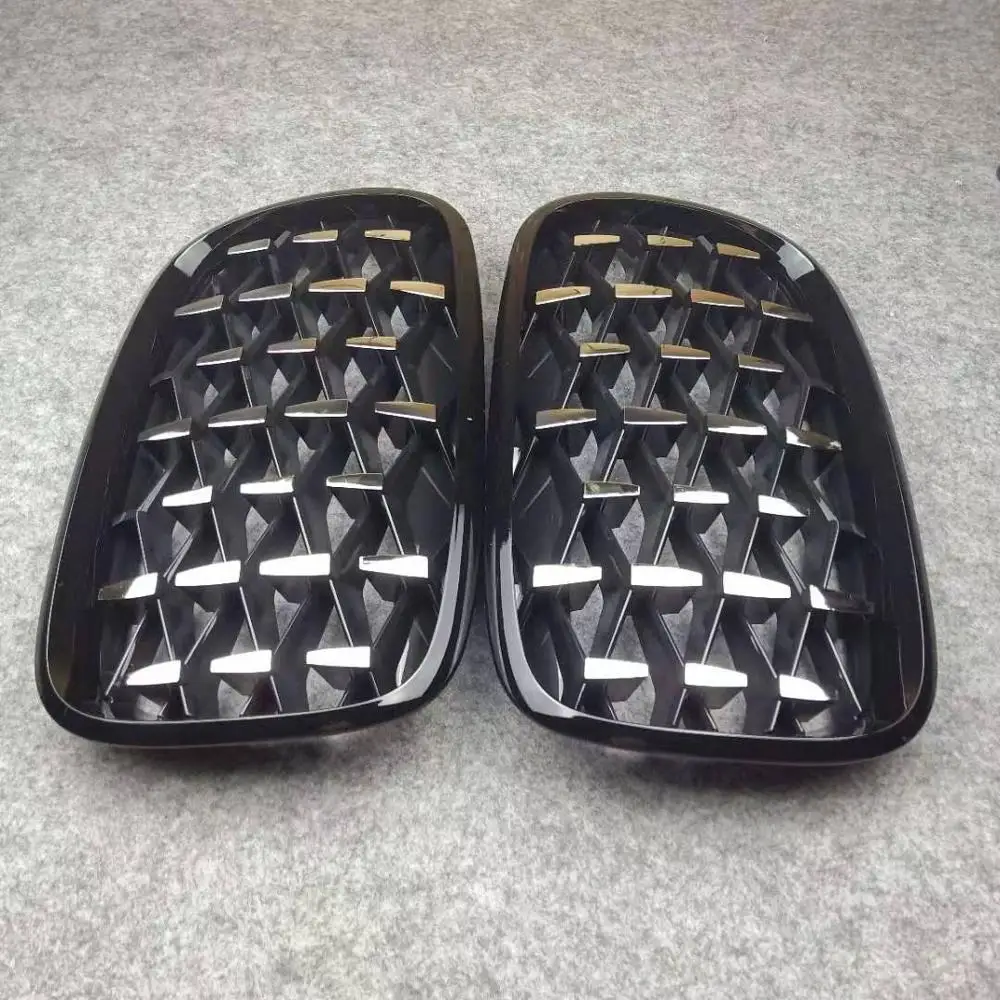 

One Pair E70 E71 Grille Kidney Diamond Grills For 2007-2019 Year X5 e70 X6 e71 ABS Glossy black + Silver Car Mesh Grills