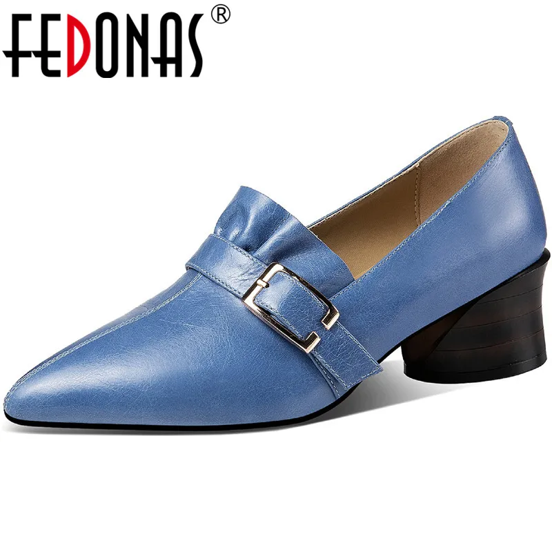 

FEDONAS/классические туфли с металлической пряжкой для женщин; Коллекция 2021 года; Модные женские туфли-лодочки из натуральной кожи на высоком к...