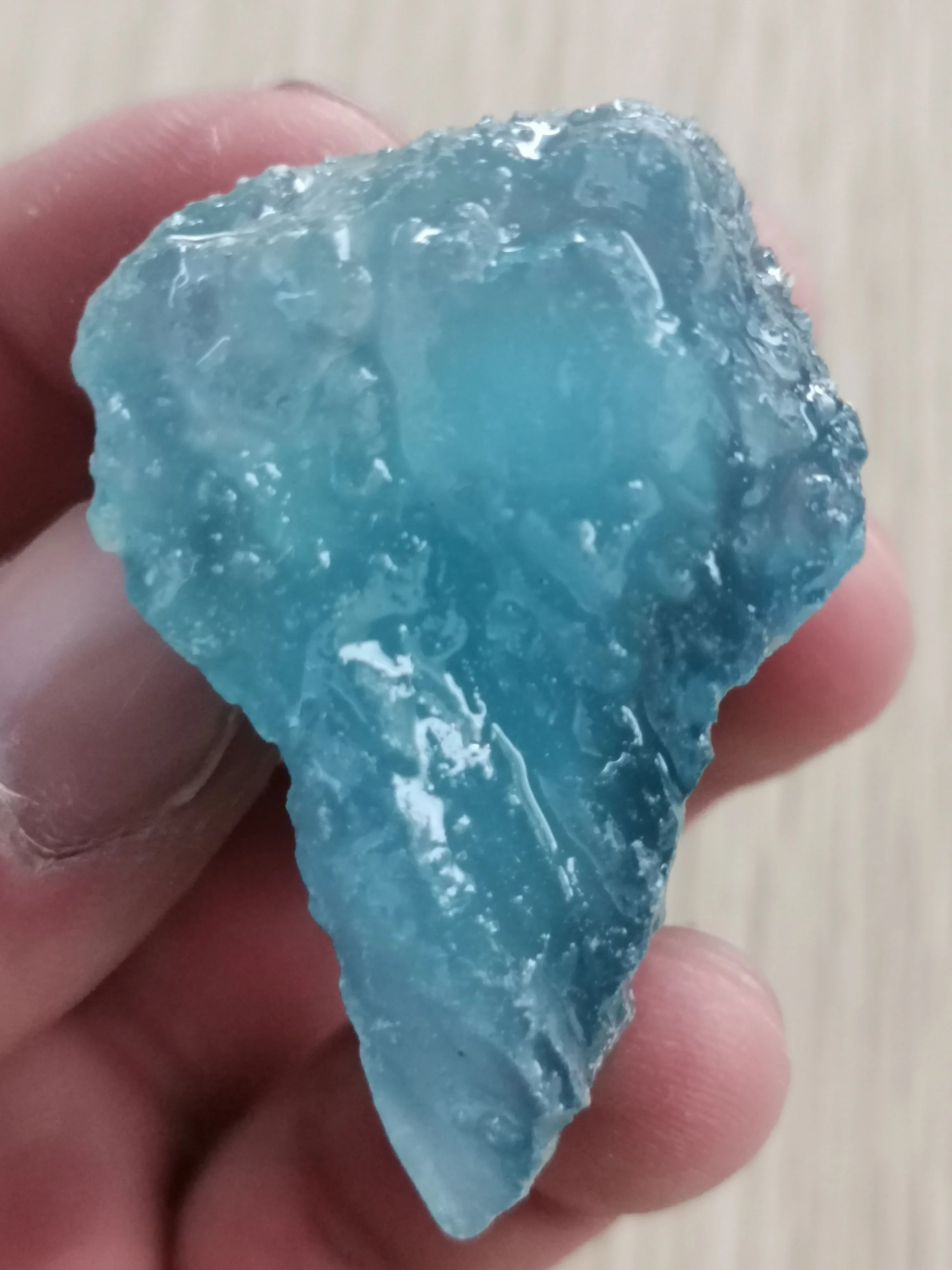 

Natural sapphire crystal mineral specimen/Healing treatment
