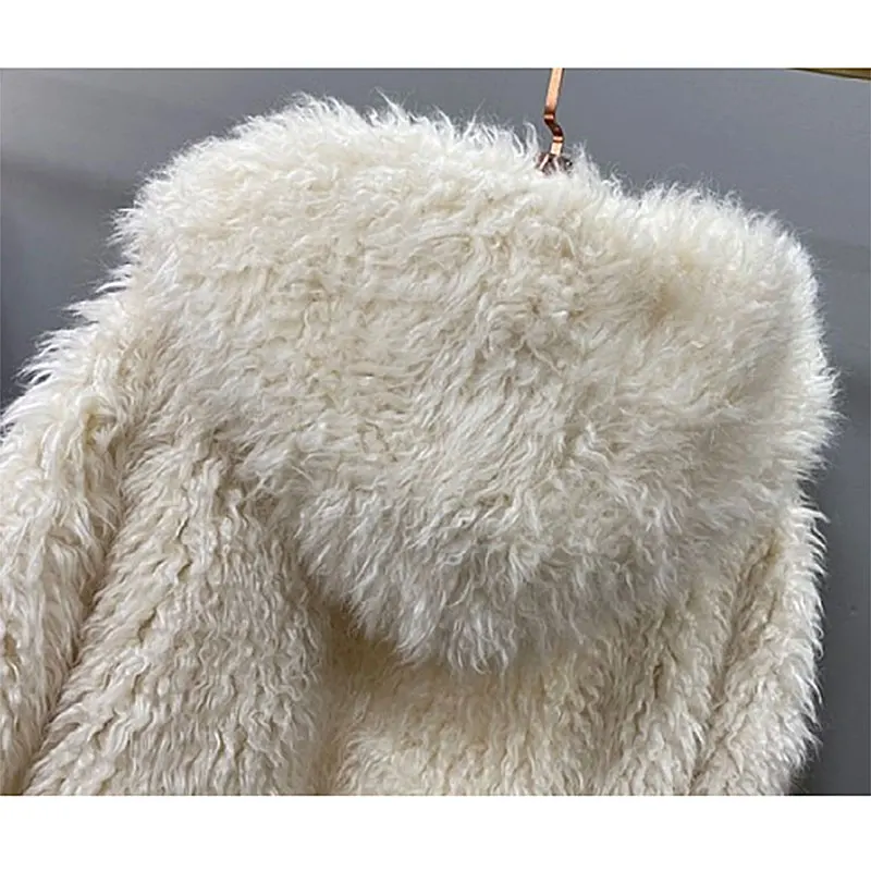 

2020 New Long Furry Coat For Women Horn Button Faux Fur Plus Size Jacket Artificial Fur Hooded Warm Winter Pink Clothes Overcoat