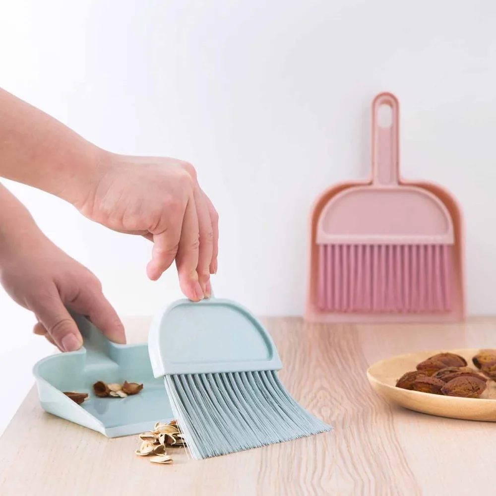 Креативная мини настольная Чистящая Щетка малая метла многофункциональная