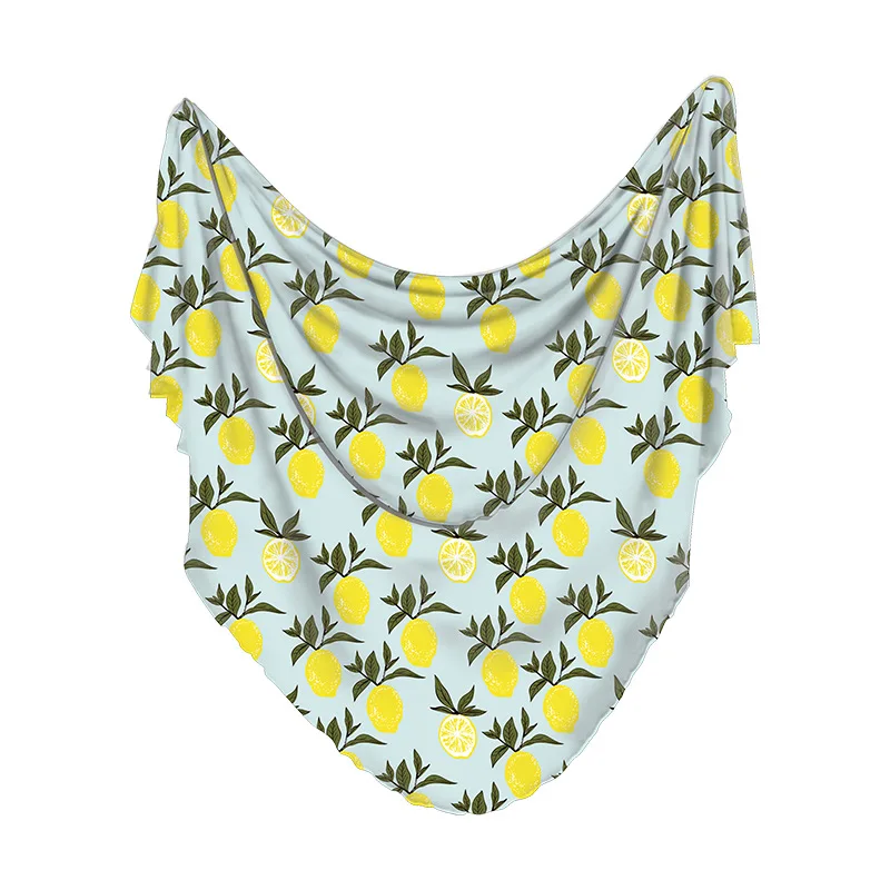 

Baby towel is held by the full moon newborn infant photography ornaments is born with large elasticity and softness in summer