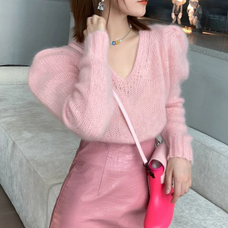

Limiguyue Autumn Long Sleeve V-neck Pullover Sweet Loose Soft Knitwear Hollow Women Mohair Sweater Gentle Pink Crop Tops K3029