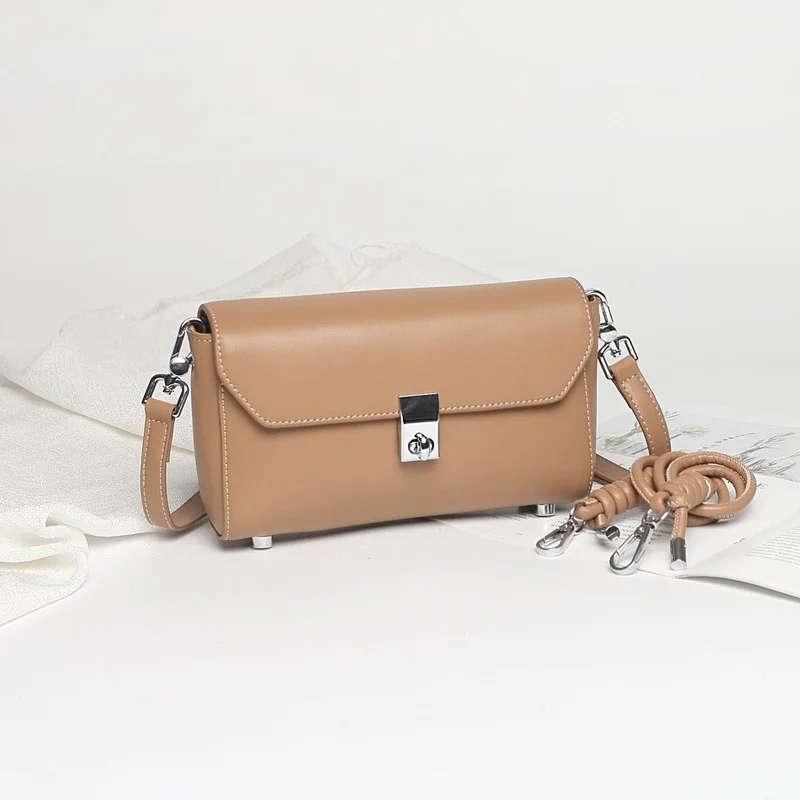 

2021 Hot Sale Solid Baguette Shoulder Bags High Quality Genuine Leather Handbags Best Selling Designer Luxury Handbag BE03151