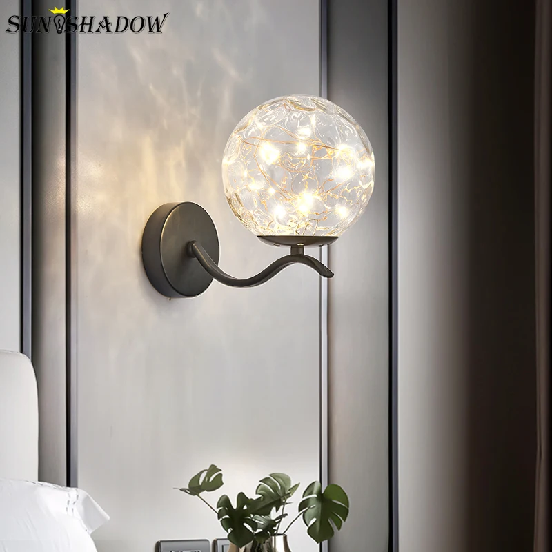 Lâmpada de Parede para o Quarto Moderno Wall Light Black & Gold Criativo Sala Estar Cozinha Cabeceira Luz Parede Lamp110v 220v Led