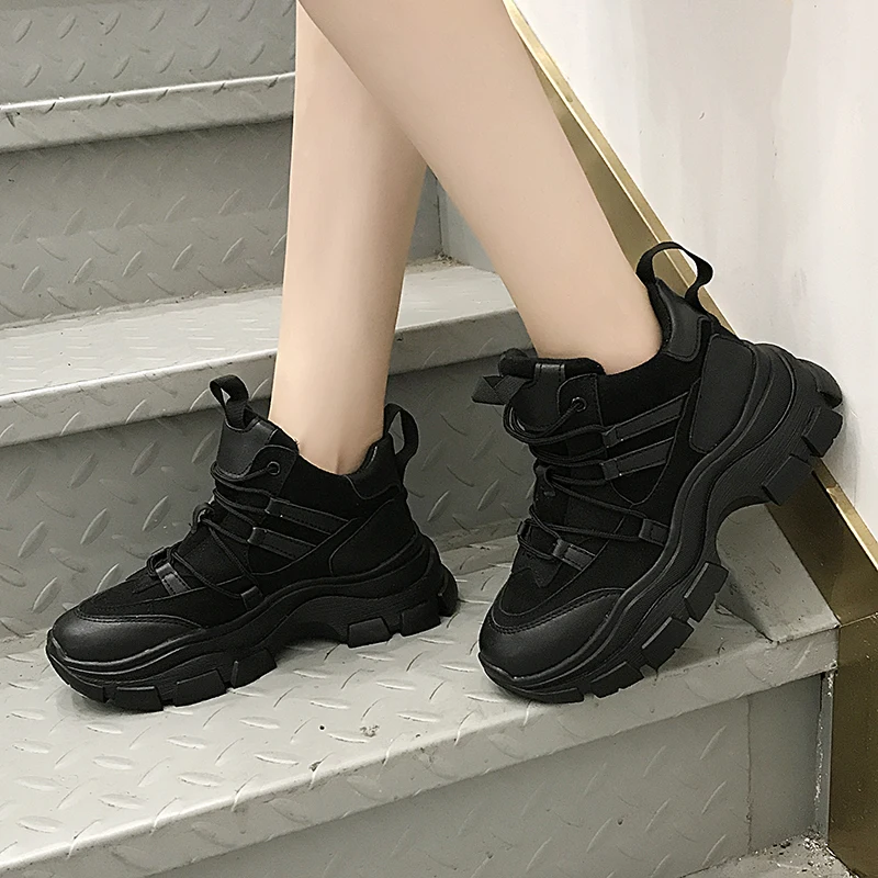 Новинка 2020 года женские кроссовки на платформе повседневная обувь Нескользящие