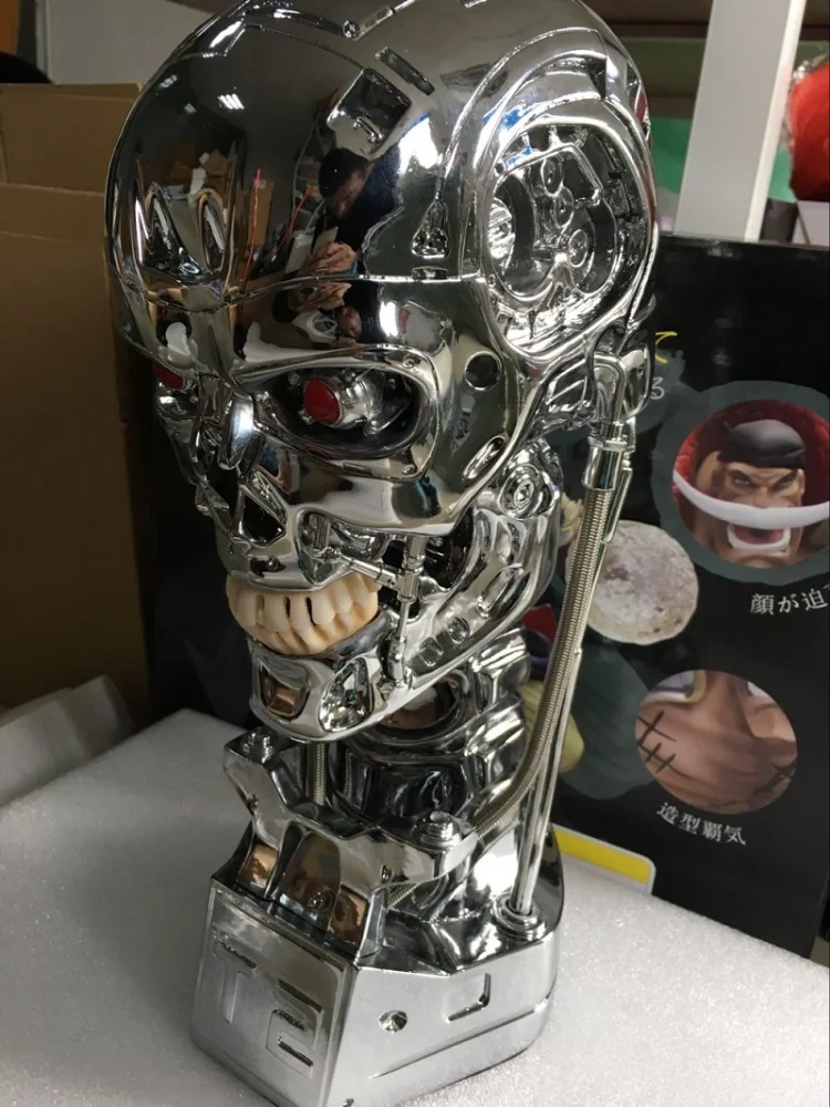 

Big Terminator Statue Action Figure 1:1 T800 T2 Skull Endoskeleton Lift-Size Bust Resin Replica Model Toy Collection LED EYE