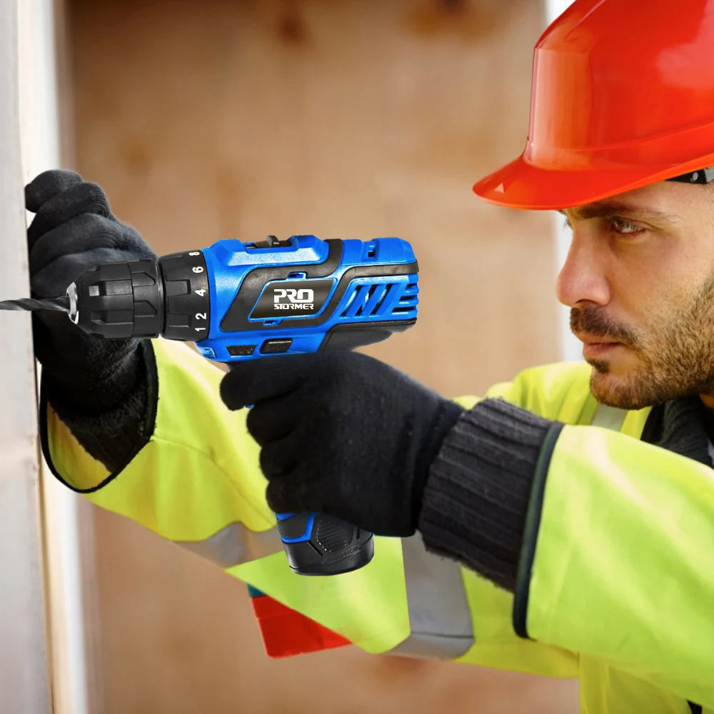 Аккумуляторный шуруповерт PROSTORMER