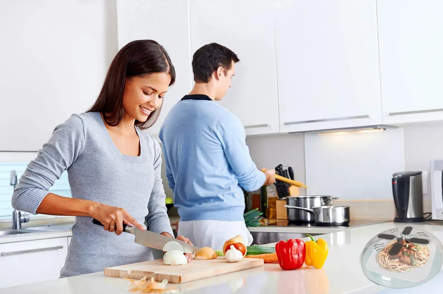 

Magnetic Microwave Plate Cover Splatter Guard Universal Plate Bowl Cover With Steam Vents CoverKitchen Accessories