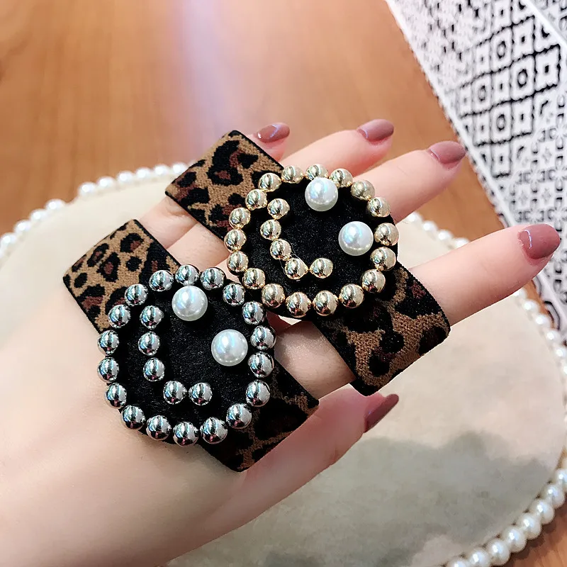 

Korea Leopard Print Smile Face Crystal Elastic Hair Bands Diamond Hair Accessories Hair Bows Rubber Band Hair Ring Gum For Women