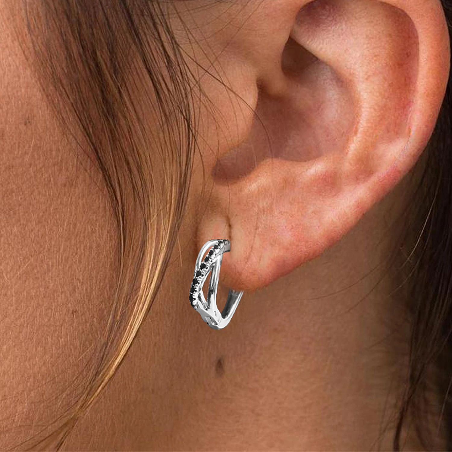 

925 Sterling Silver Hoop Earrings For Women Girls Simple Elegant Style Micro-inlaid Rhinestone Earrings Fashion Jewelry