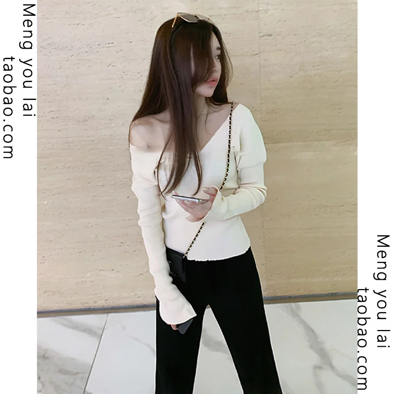 

Autumn and Winter Design Sense Small Super Popular V-neck Long-sleeved T-shirt Women's Slim Fit Slim and Sexy Backless Base.Kio