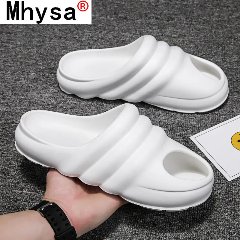 

New White Fish Mouth Men Flip Flops Slippers Soft Comfort Fish Mouth Shoes Men Summer Fashion Men Casual Slippers High Quality