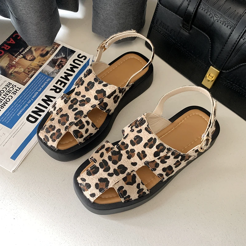 

Women Sandals 2021 New Summer Women's Outdoor Sandals Leopard Set Foot Thick Bottom Comfortable Ladies Shoes Leisure Concise