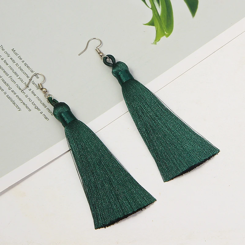 QT04-dark green Qtian серьги с кисточками ручной работы Модный богемный черный красный 14 цветов длинные висячие Винтажные серьги-кисточки для женщин pendiente - Окраска металла: QT04-dark green