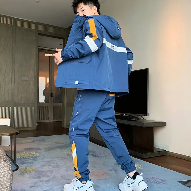 

Костюм спортивный мужской из куртки с капюшоном и штанов, в стиле хип-хоп