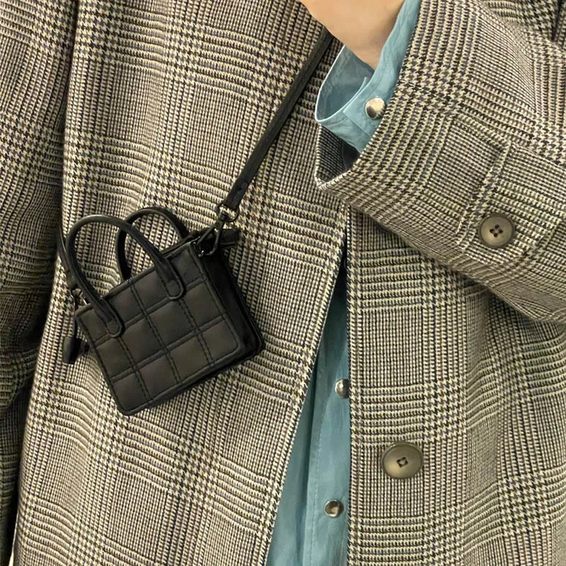 

Женская клетчатая сумка-слинг в стиле ретро, элегантная квадратная сумочка на плечо через плечо с цепочкой, регулируемый модный кошелек, ме...