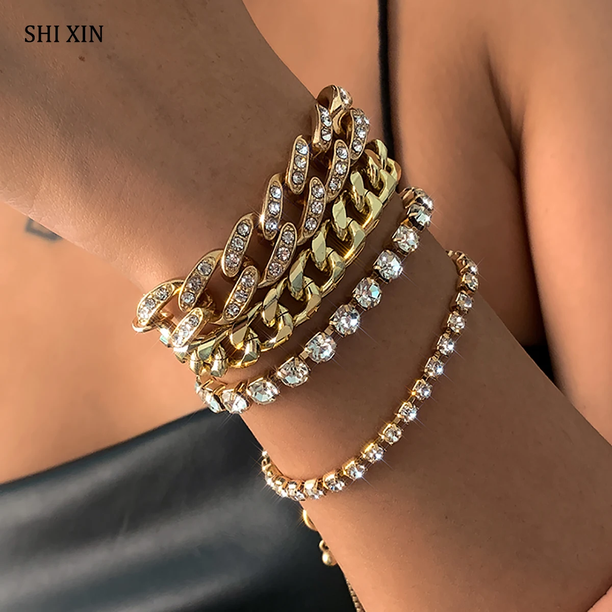 

SHIXIN Hiphop Thick Iced Out Chain Bracelets Set for Women Shiny Rhinestone Charm Bracelet Hand Chain Crystal Bracelet 2021 Gift
