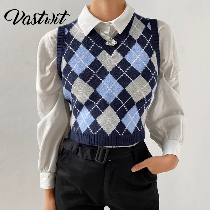 

Women Vintage Argyle Plaid V Neck Knitted Vest Preppy Style Sweater E Girl Tank Crop Top Y2K Aesthetic Clothes Pullover Knitwear