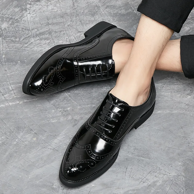 

Korean style mens fashion party nightclub dress patent leather shoes black bullock shoe carved brogue oxfords sneakers sapatos