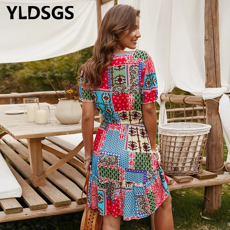 

Retro 2021 Summer Short Mini Dresses Women Short-Sleeved V-Neck Bohemian Floral Print Party Dresses Beach Resort Dresses